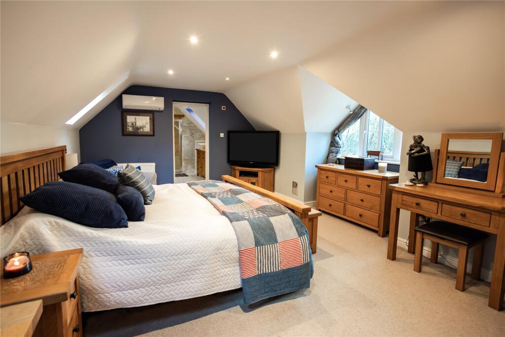 Principal Bedroom