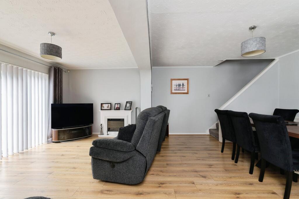 4453cc754736f0118c4d6045bdfc1627