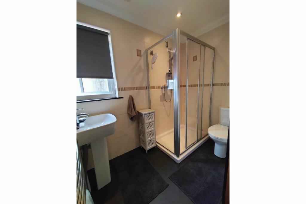 Master En-suite