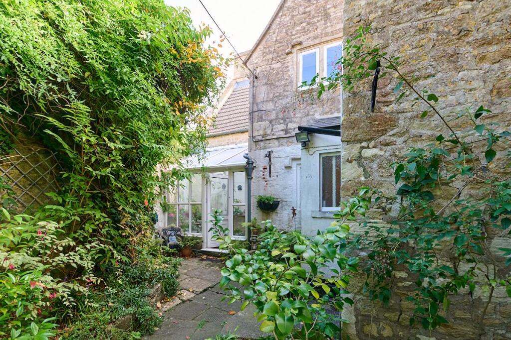 EXTERIOR LO RES_ 14.jpg