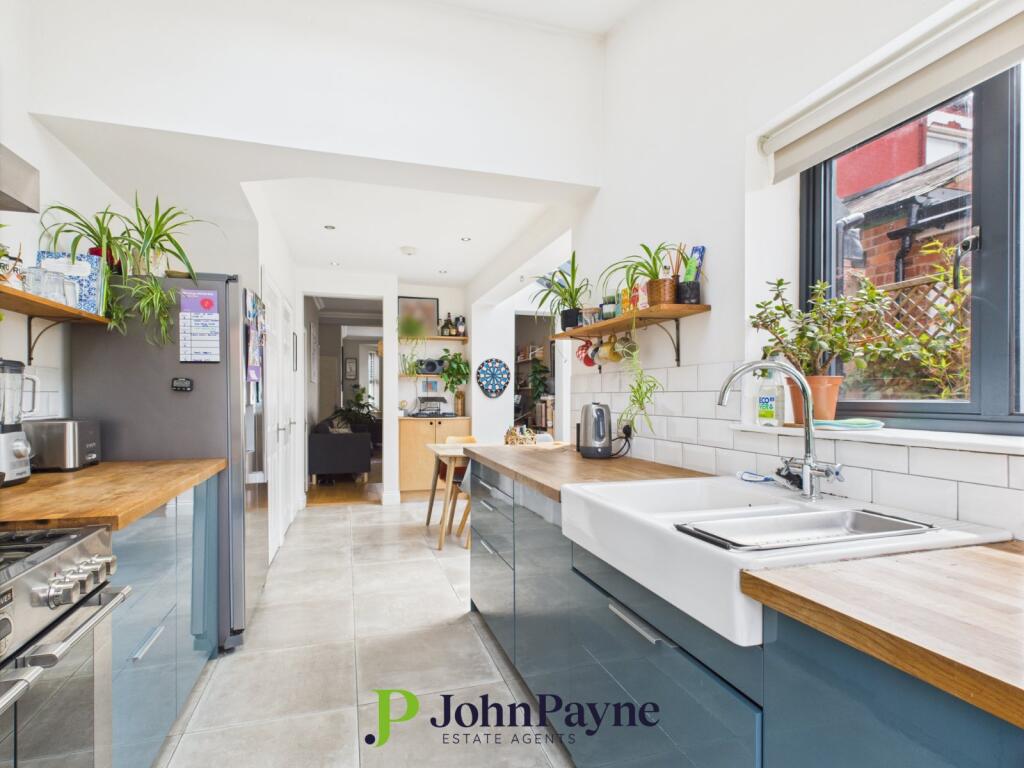 Fitted Kitchen