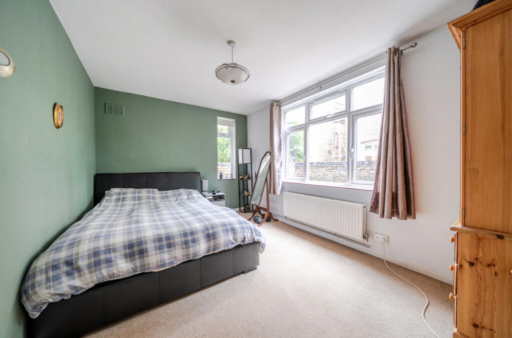 1330919-10-688ccd...