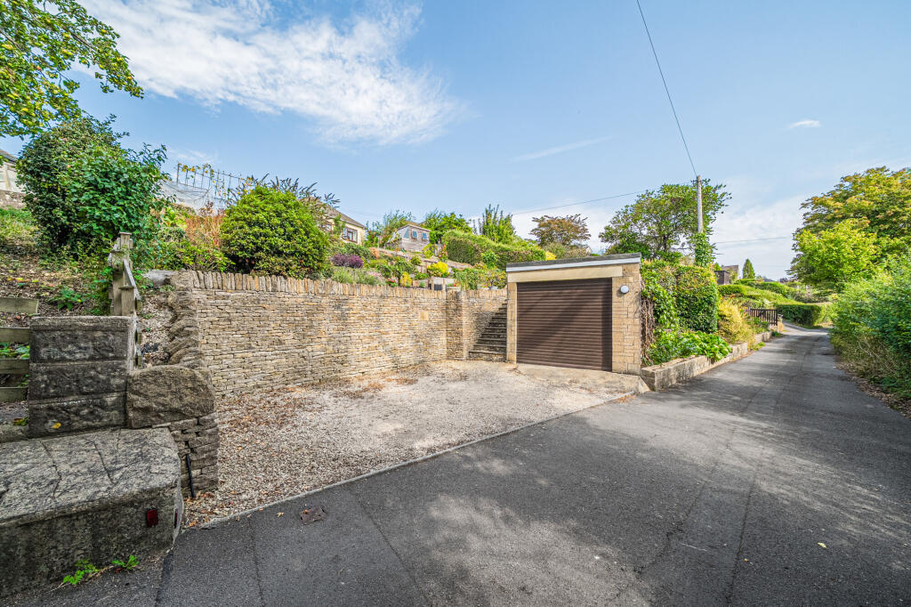 Garage &amp; Parking