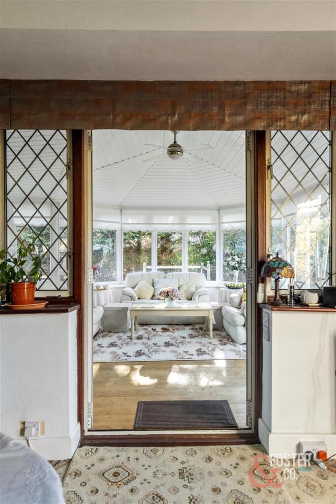 Gableson Avenue, 1-019.jpg