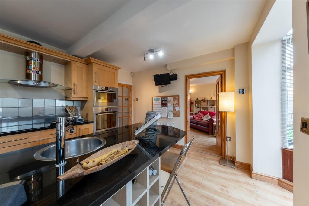 24 Burgamot Lane-006.jpg