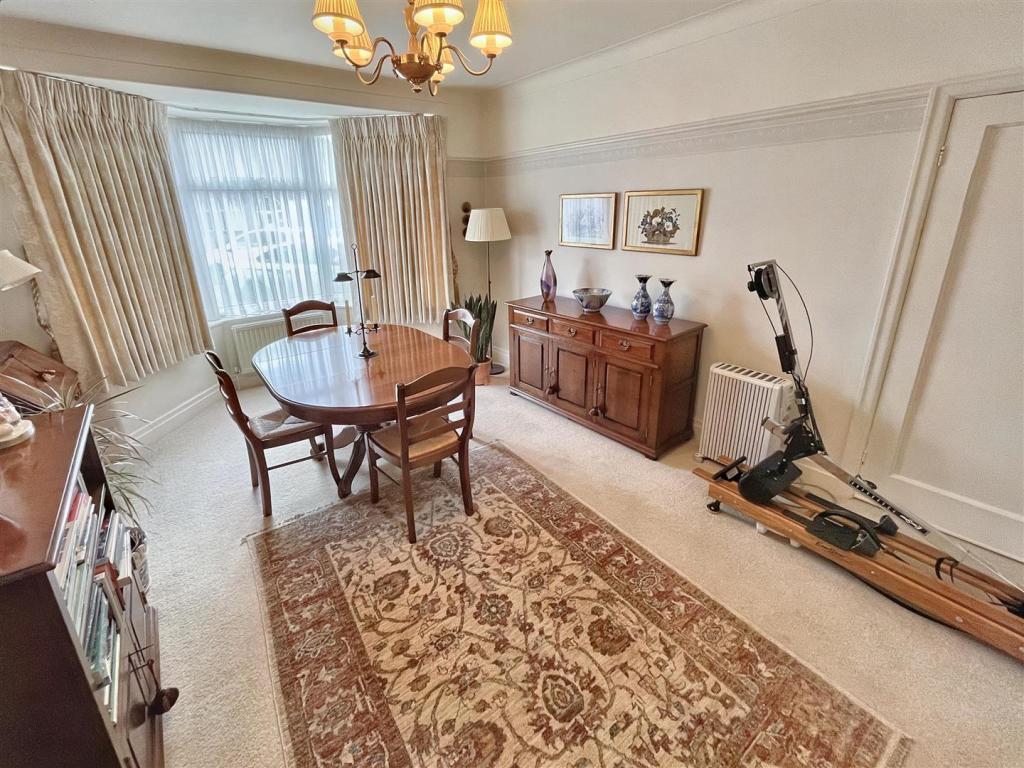 Dining Room Aspect 2.jpg