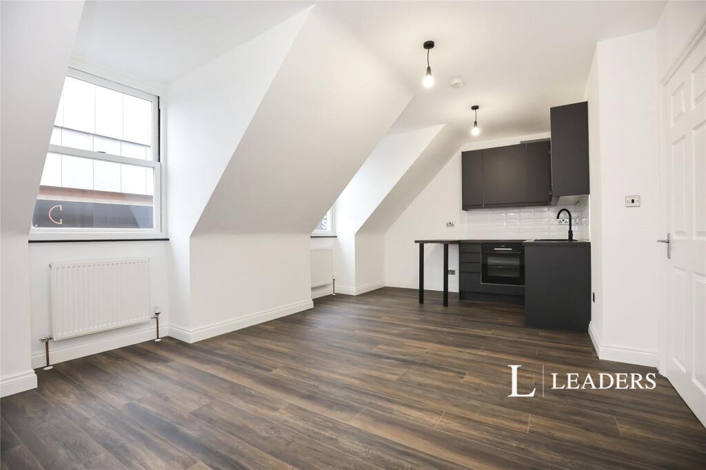 Living Room/Kitchen