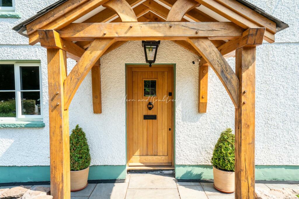 Rhiwbina Hill, Cardiff, HernCrabtree (50).jpg