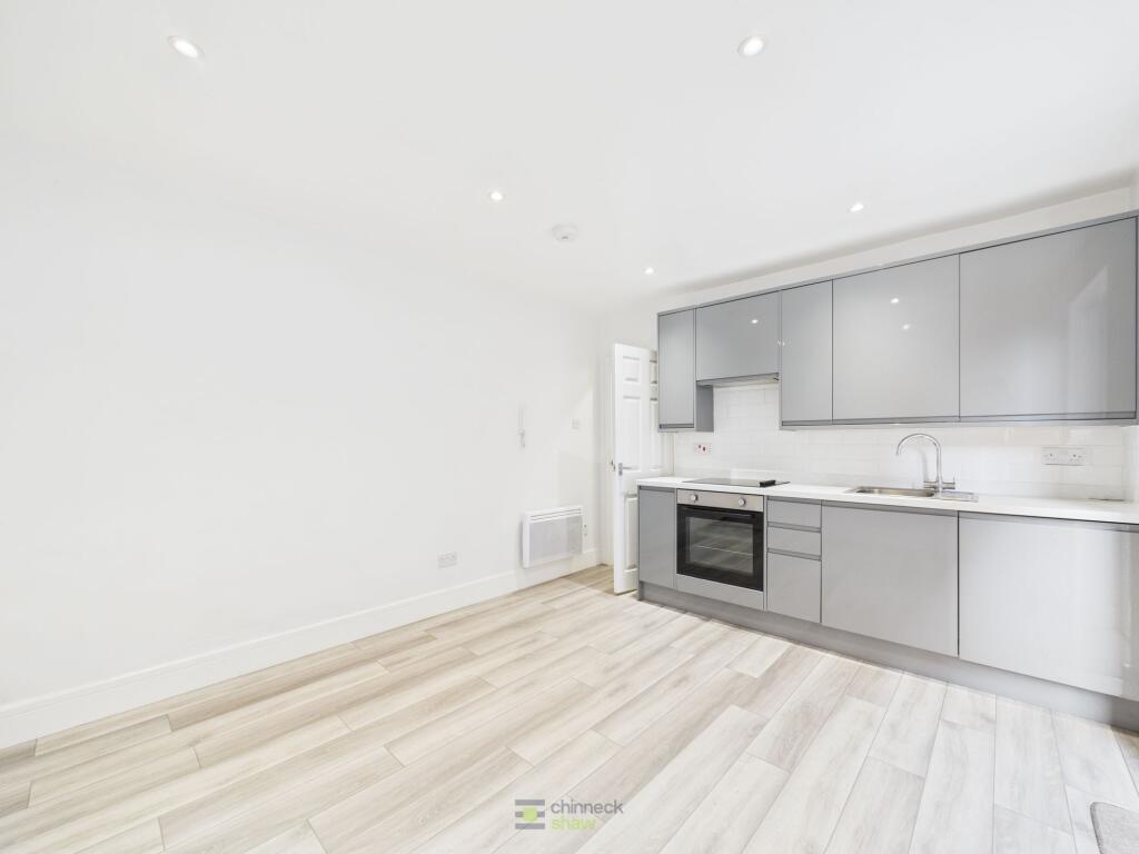 Living Room/Kitchen