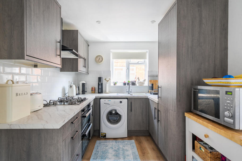 1294102-8-683436b...