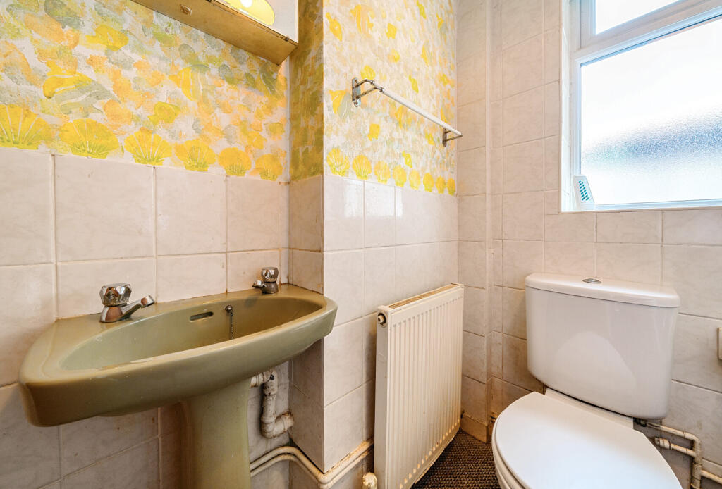 1319504-15-6863c9...