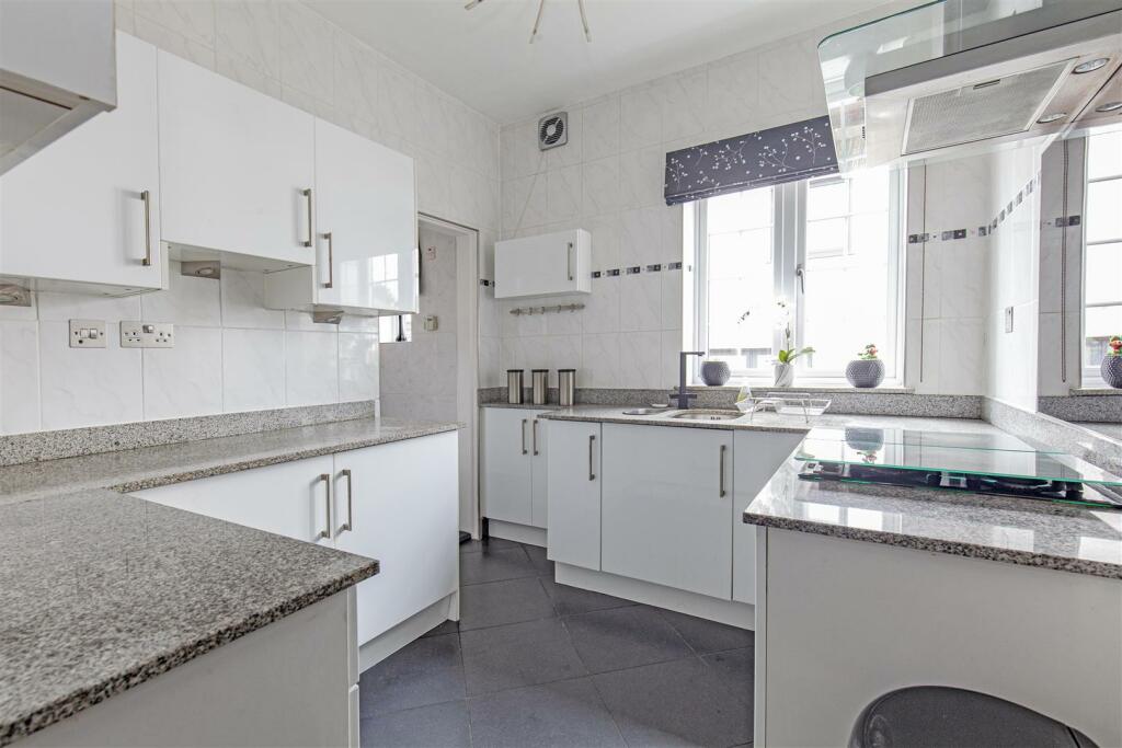Kitchen-1.jpg