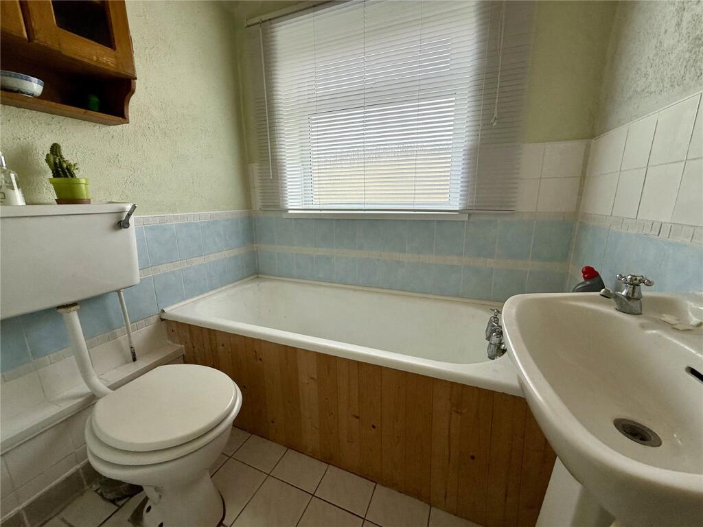 Downstairs Bathroom