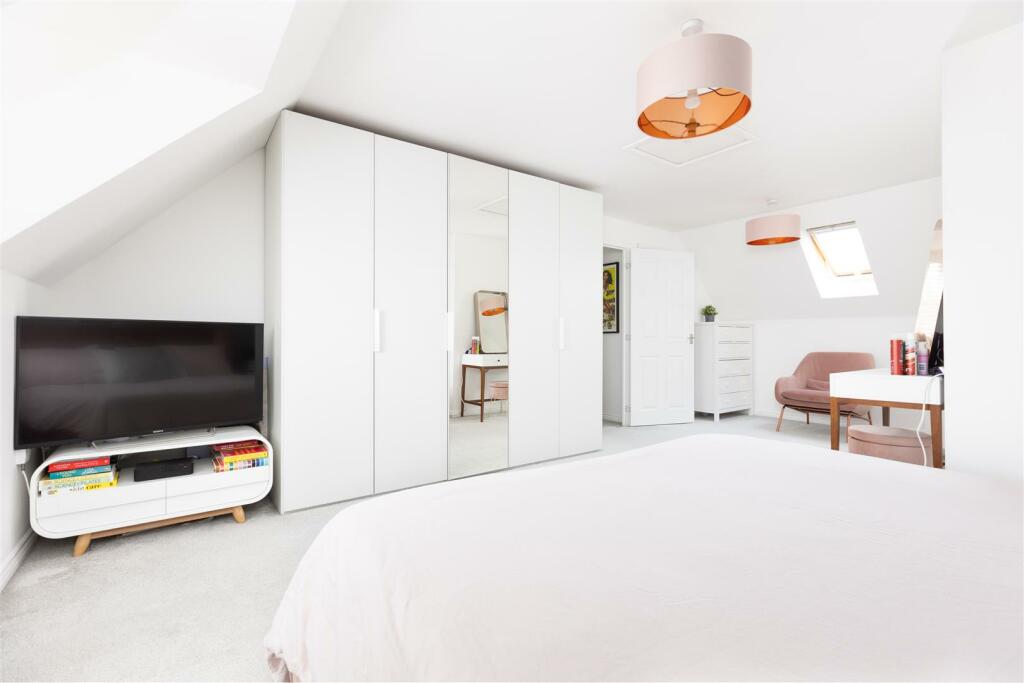 Principal Bedroom