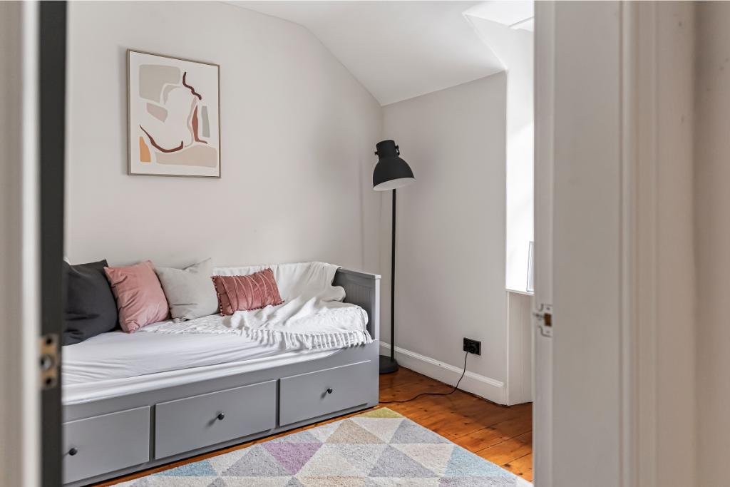 3rd Bed / Office