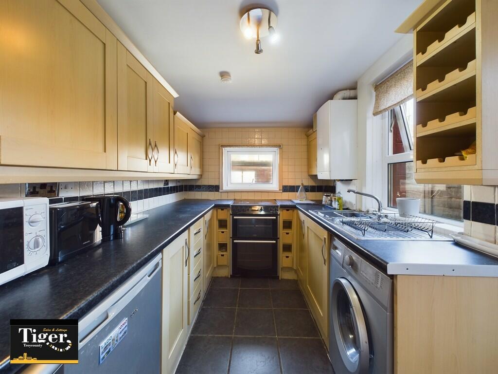 CAM03440G0-PR0129...