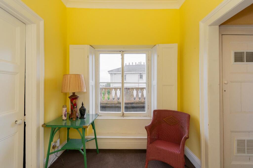 1V6WCM - Landing C.jpg