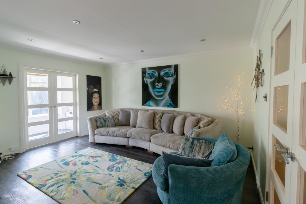 Lounge Area