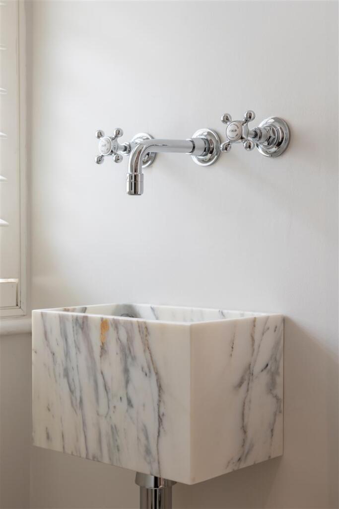 37 Lower Belgrave Street Hi-40.jpg