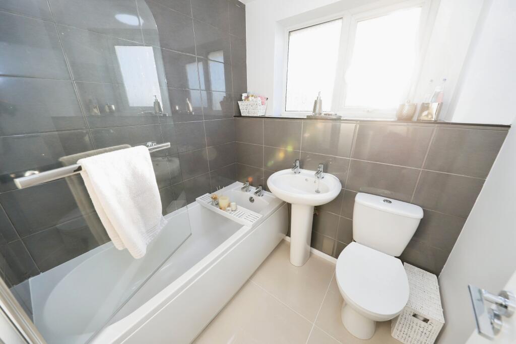Bathroom W/C
