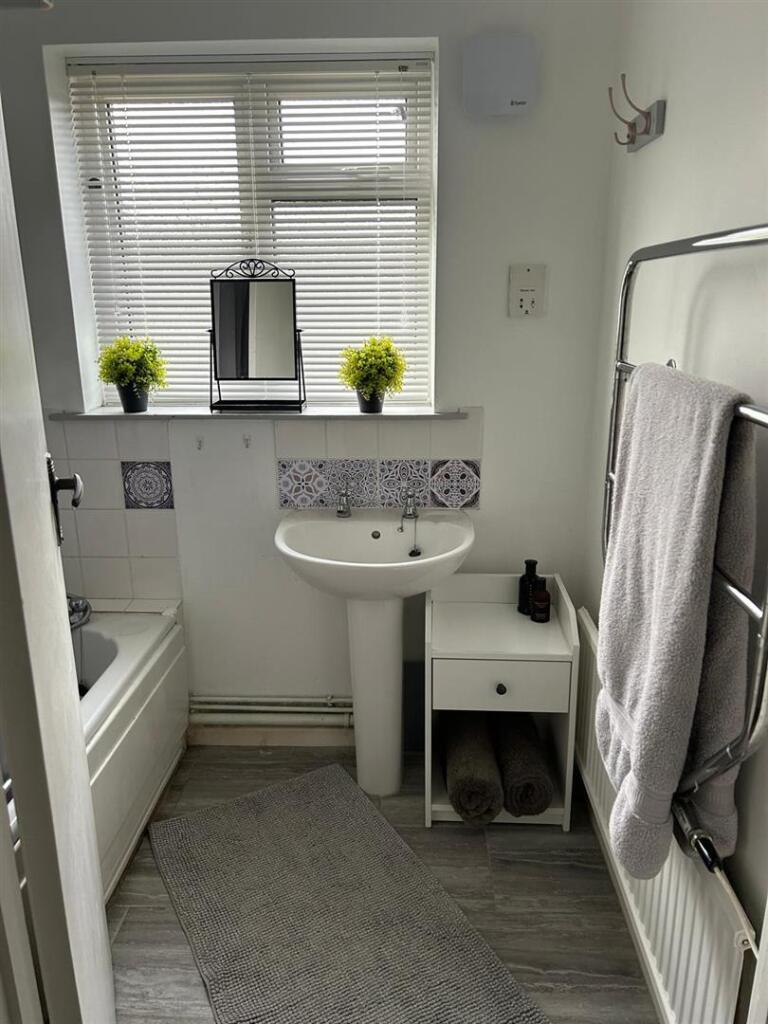 PHOTO-2024-11-21-14-22-49 (01F).jpg