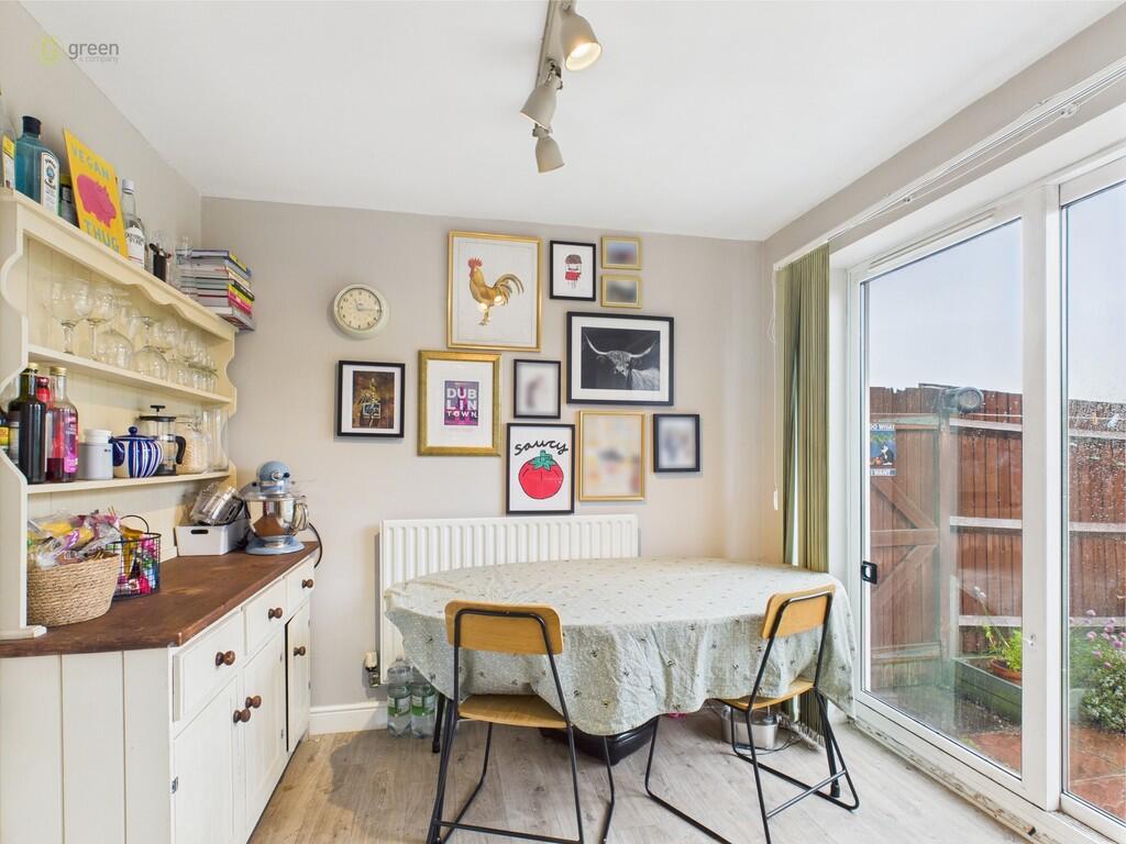 CAM03830G0-PR0158...