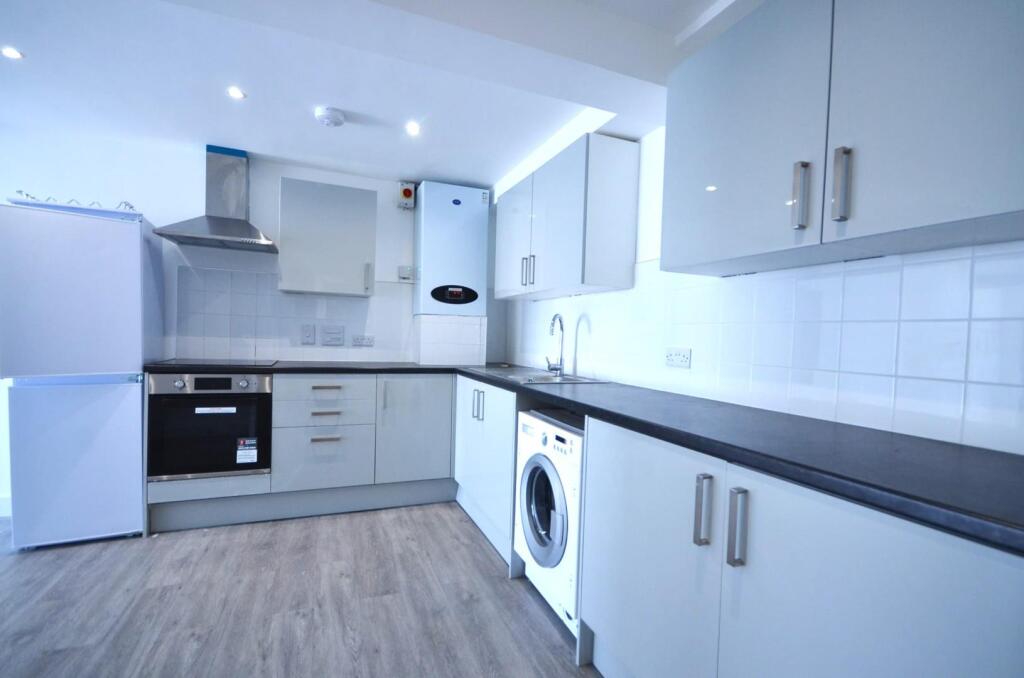 Kitchen .JPG