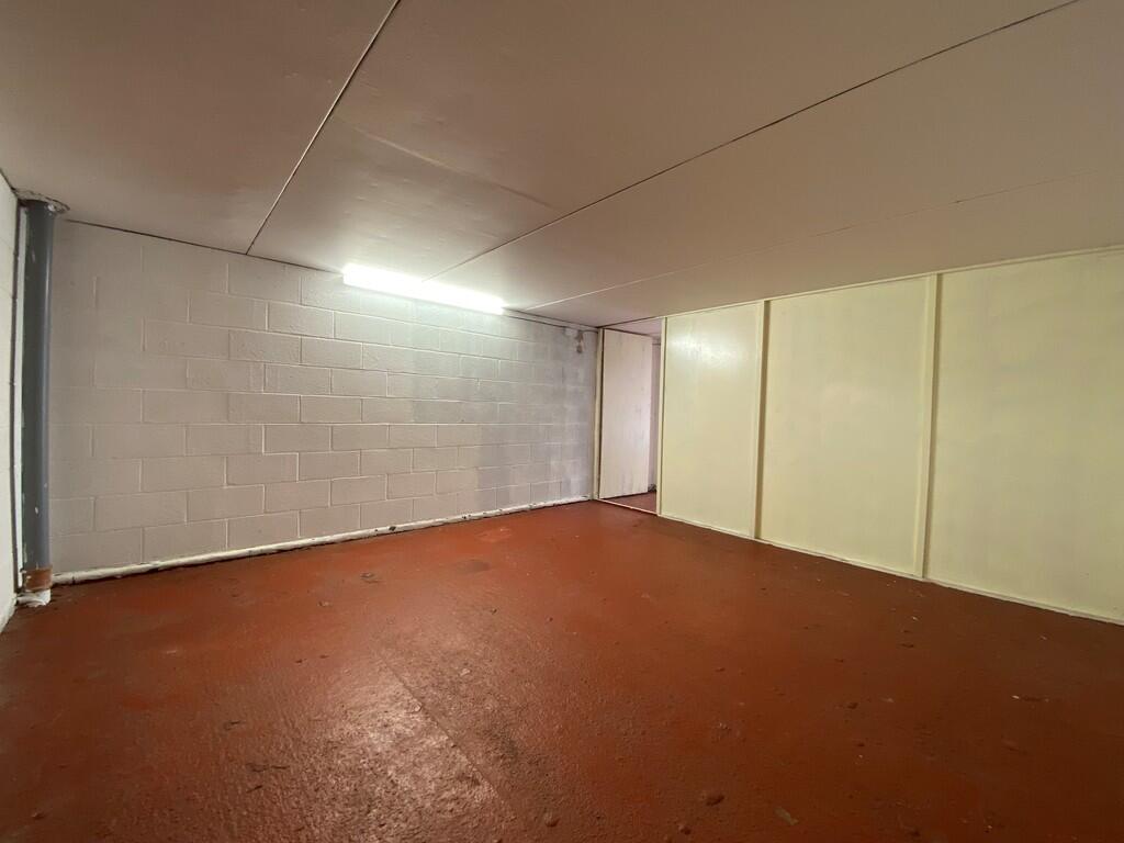 Garage Rear secti...