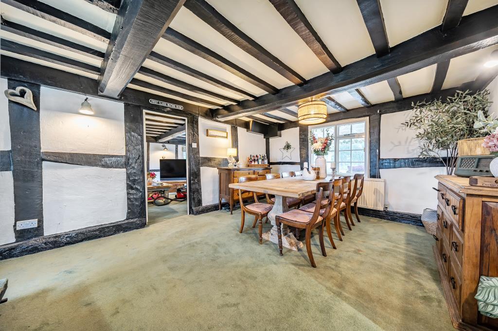 Photos