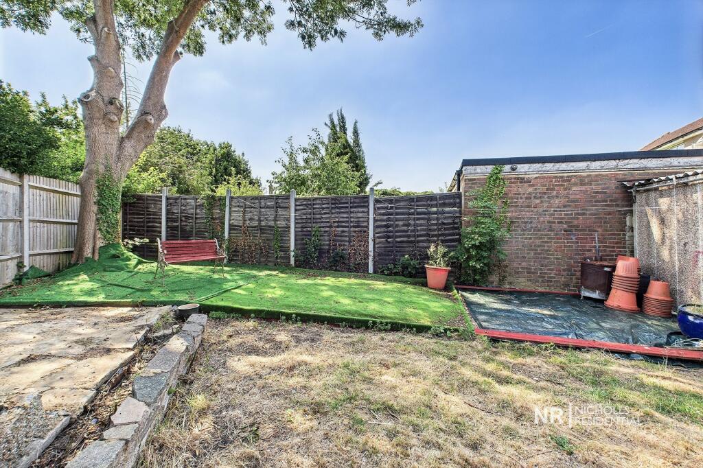 Garden Extra Photo