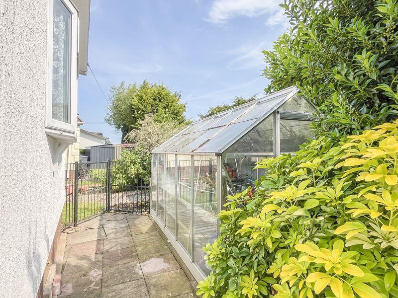 GARDEN AREA