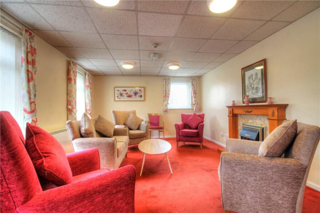 Residents Lounge 2