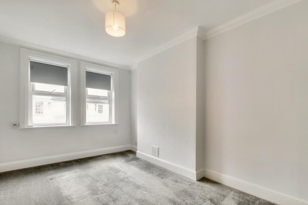 2.LOUNGE.jpg