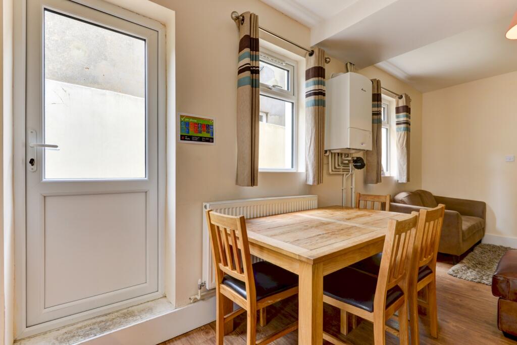 14  Bernard Road Living Room (3)