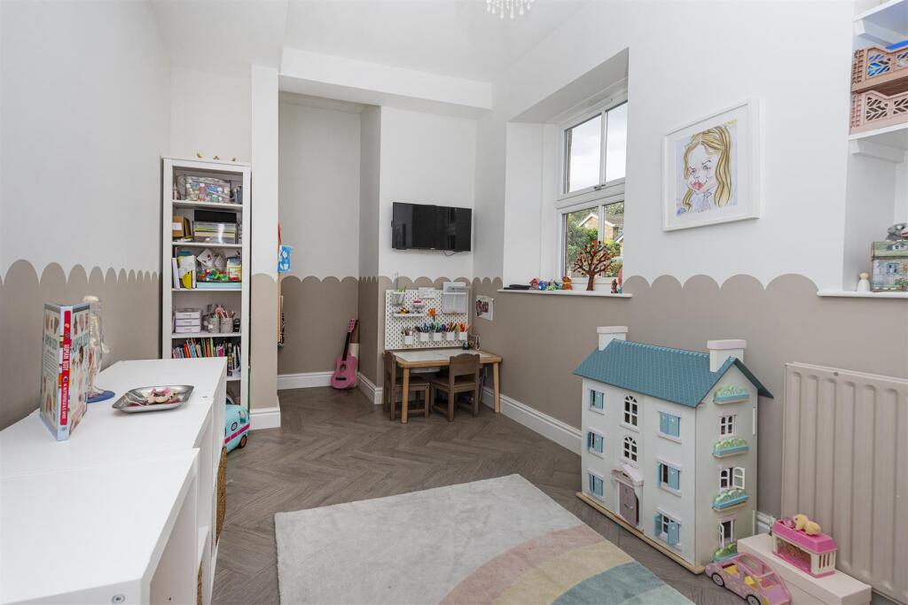 Bramleys Estate Agents - Upper Lane - Gomersal (30