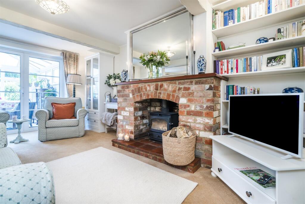 OLD YEW COTTAGE-42.jpg