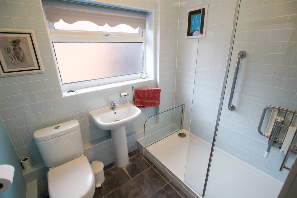 Shower Room.