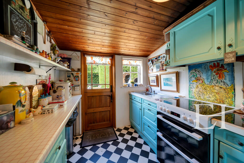 Skinflint Cottage...