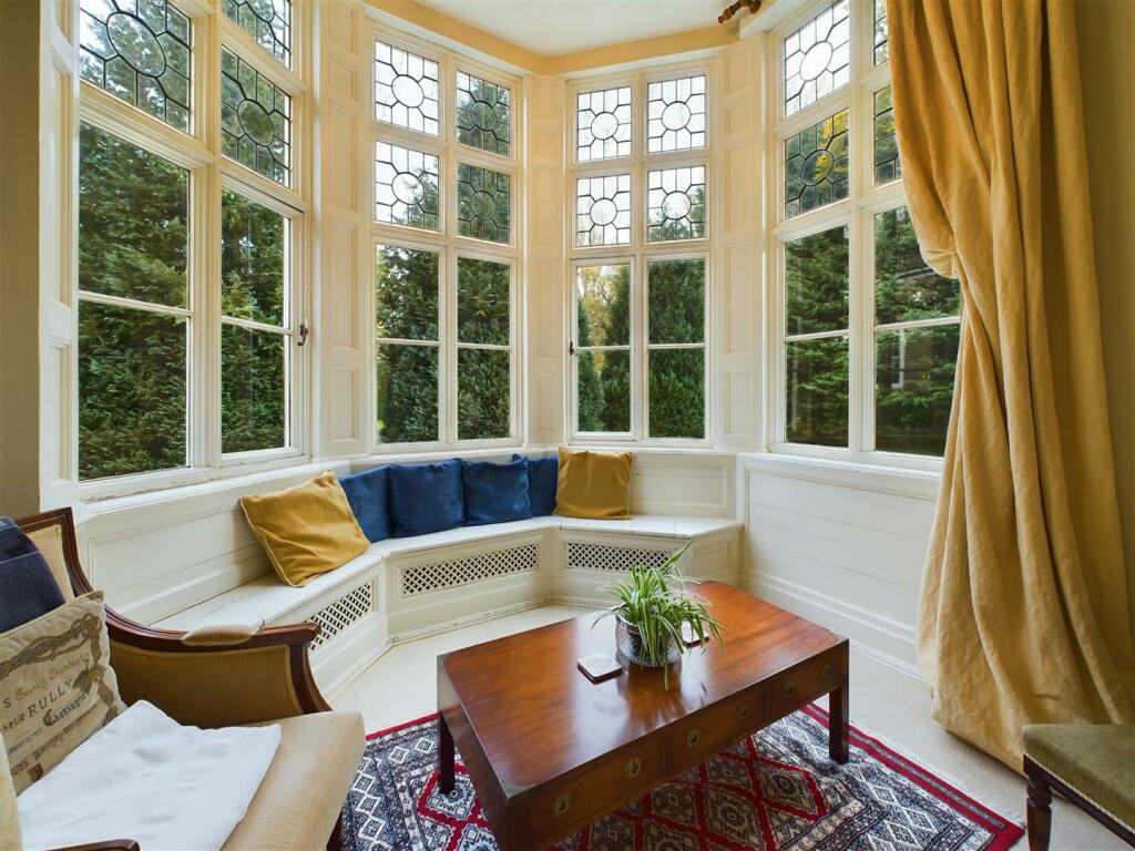DRAWING ROOM