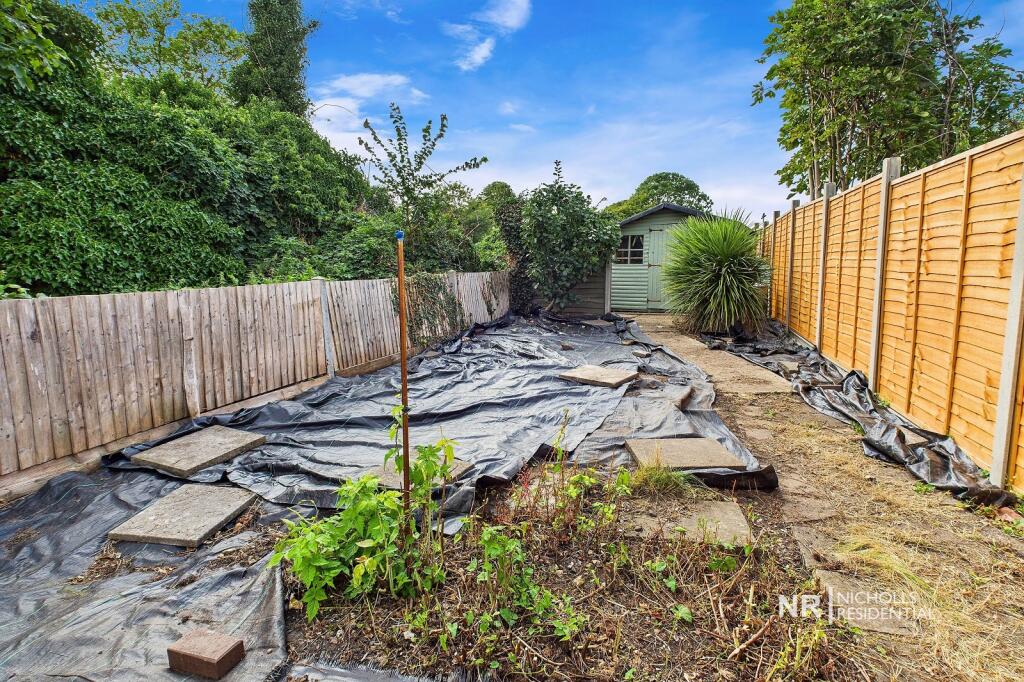 Garden Extra Photo