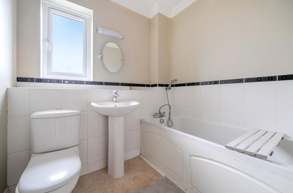 1370870-26-68f208...