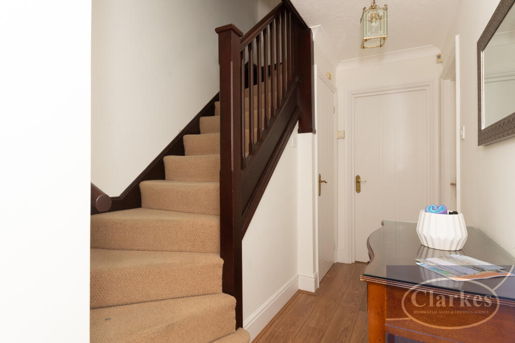 FC_028_4C MOUNTPLEASANT RD008