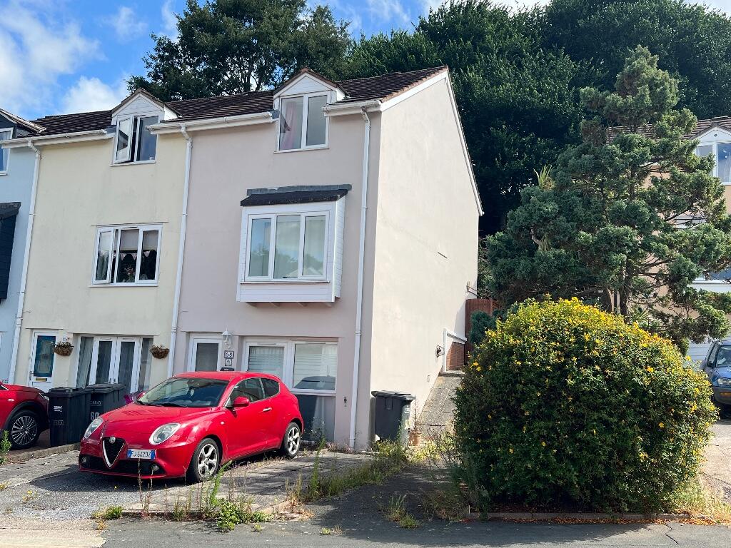 Fowey Avenue, Torquay, Devon, TQ2