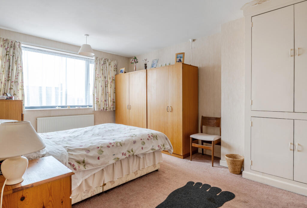 1309106-22-684aad...