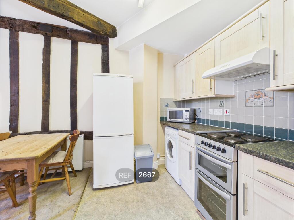 Kitchen/Living area
