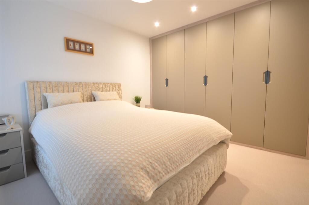 annexe bedroom