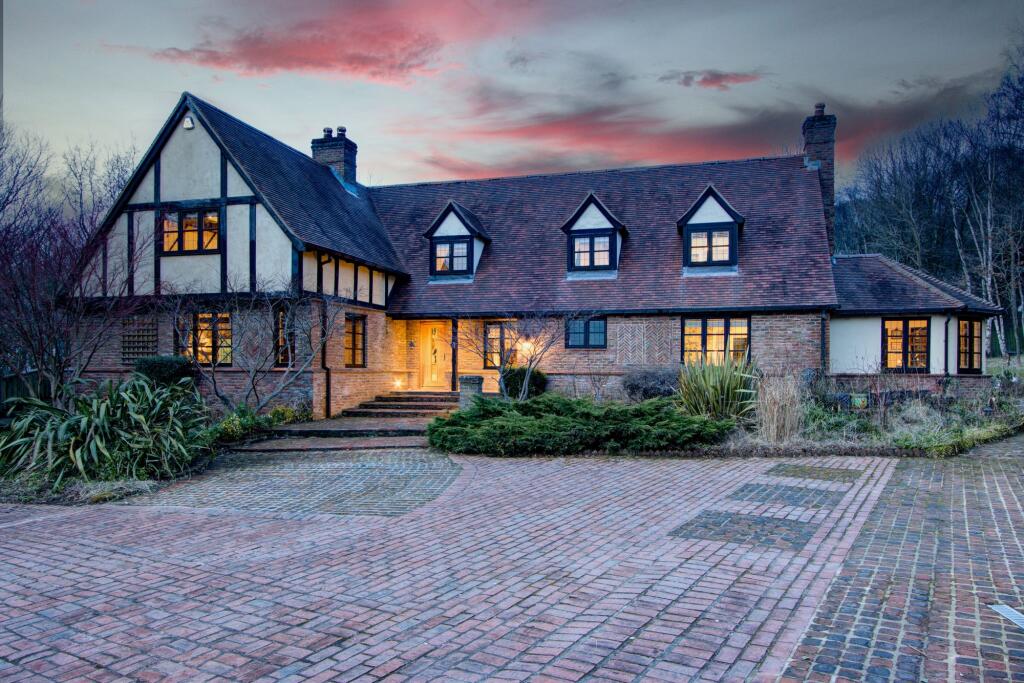 Hemingford Lodge