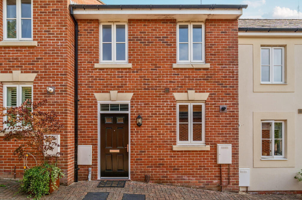 1336916-3-689a116...