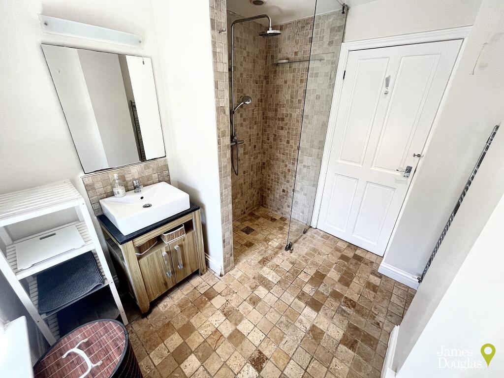 Shower2