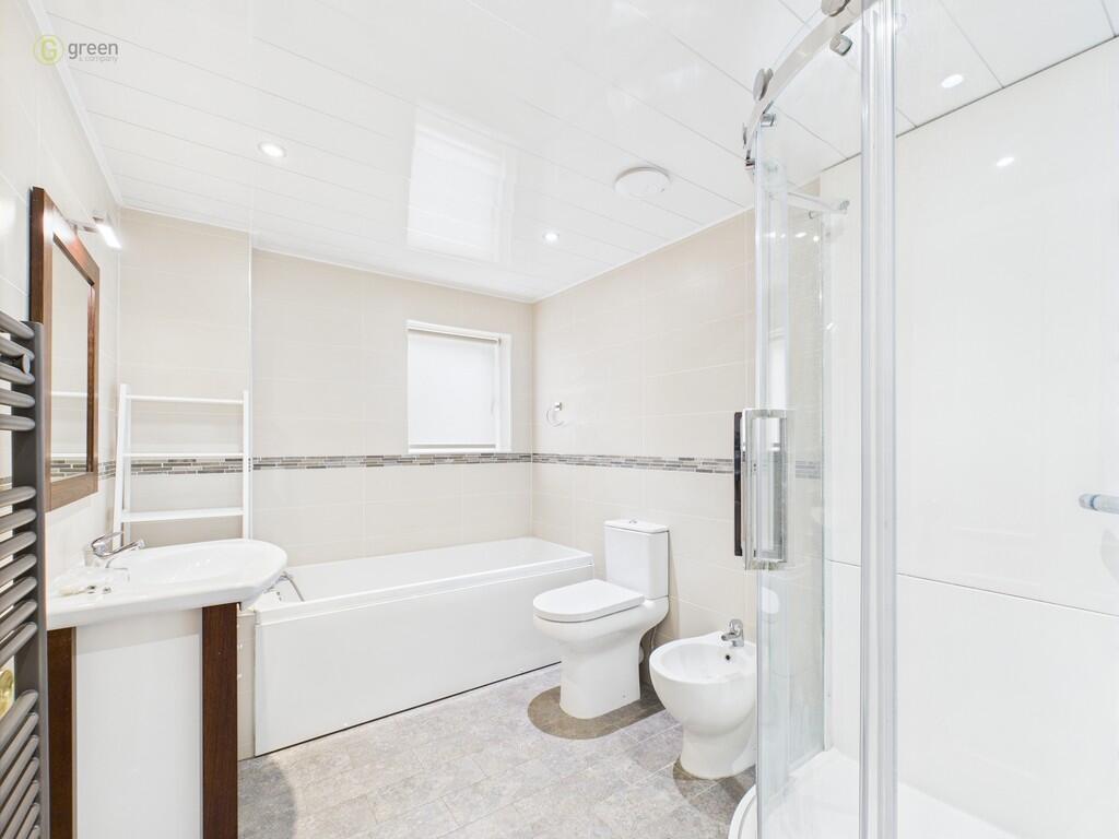 CAM03830G0-PR0202...